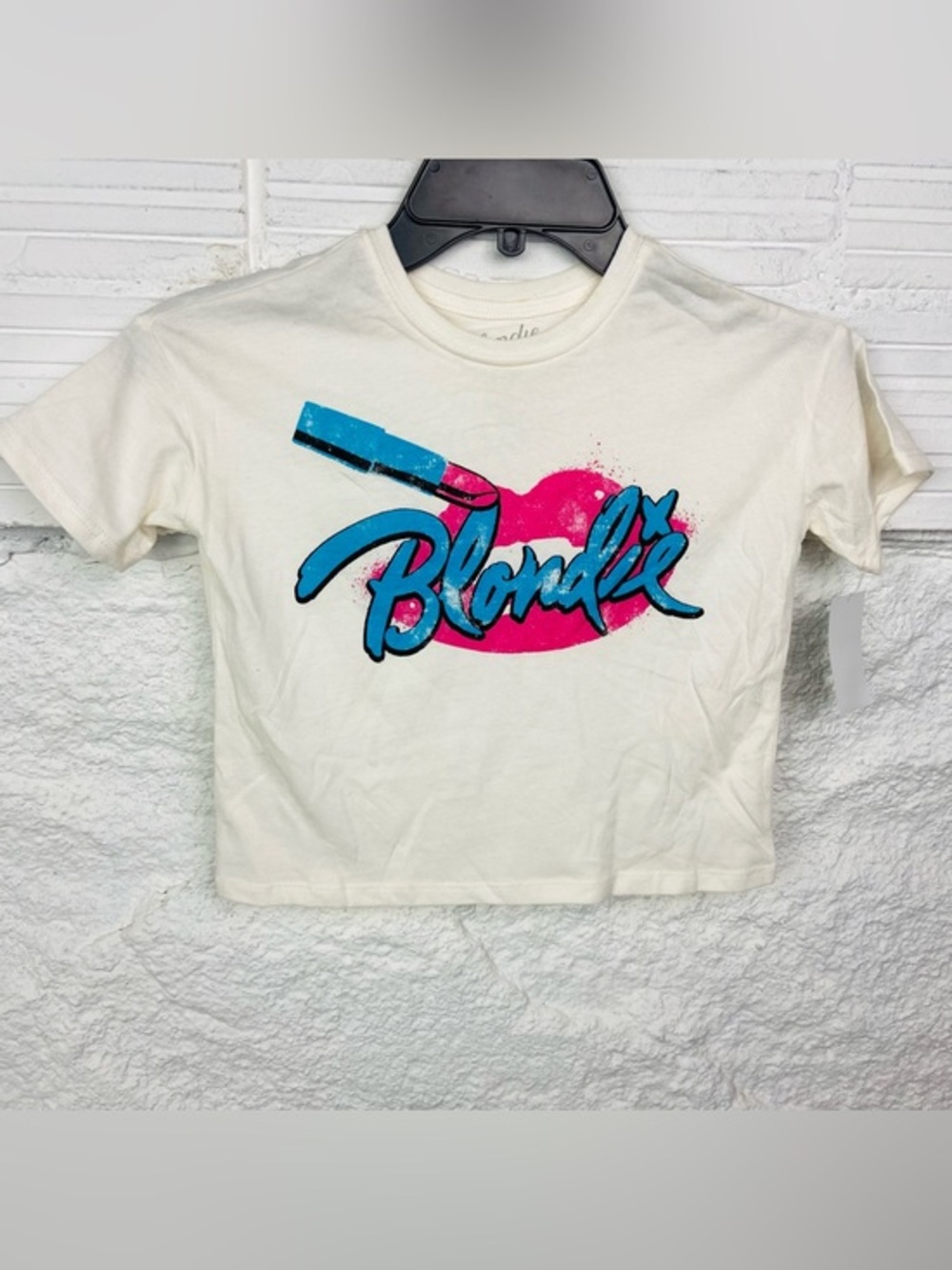 NWT Blondie Lip Graphic cream, pink and blue Crop Tee size 5T